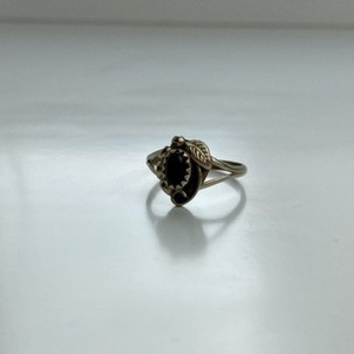 Vintage 925 Sterling Silver Garnet Pyrope Ring Size 6.5