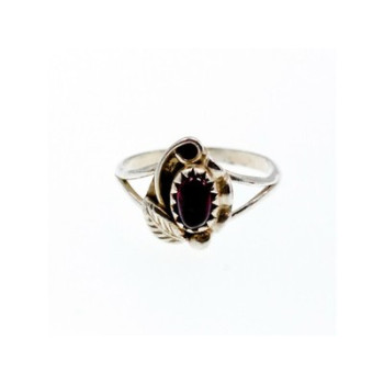 Vintage 925 Sterling Silver Garnet Pyrope Ring Size 6.5