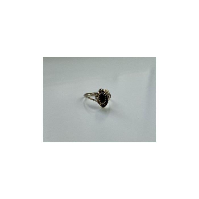 Vintage 925 Sterling Silver Garnet Pyrope Ring Size 6.5