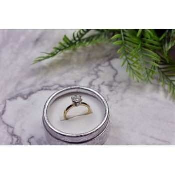 Gold Plated (18k) Ring With CZ Size 8