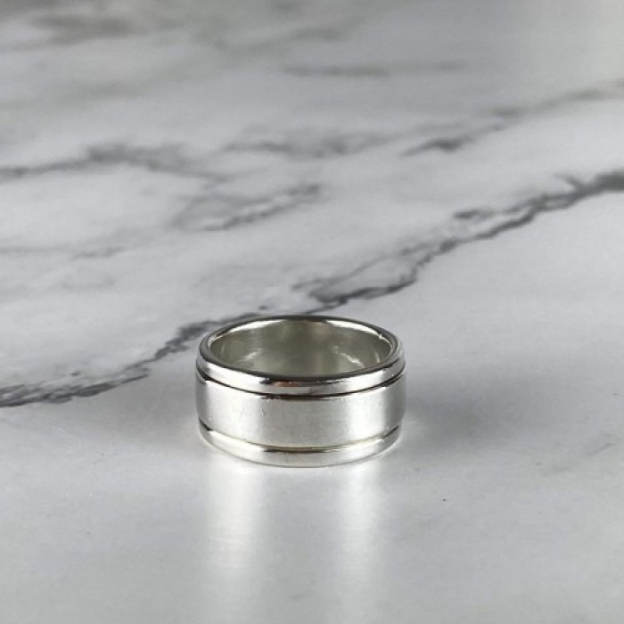 925 Sterling Silver Spinner Ring Size 6.5