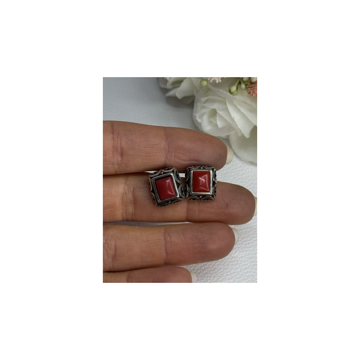 Vintage 925 Sterling Silver Carnelian Earrings Length 0.52 Inch