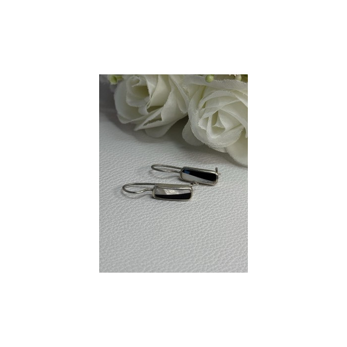 925 STERLING SILVER BLACK ONYX & MOTHER OF PEARL EARRINGS LENGTH 1 INCH