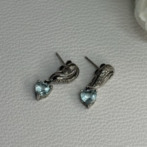 925 Sterling Silver Blue Topaz Heart Earrings Length 0.85 Inch