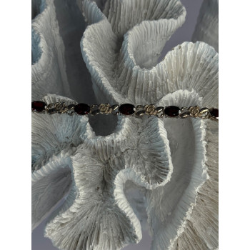 925 Sterling Silver Flower Garnet Bracelet Length 8