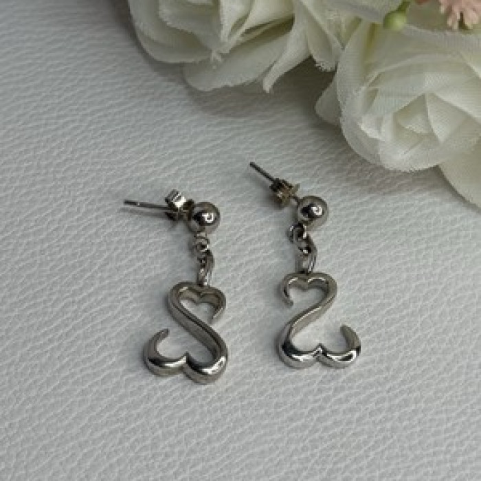 Beautiful 925 Sterling Silver Earrings Length 1.15 Inch