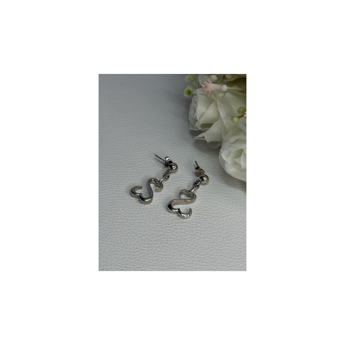 Beautiful 925 Sterling Silver Earrings Length 1.15 Inch