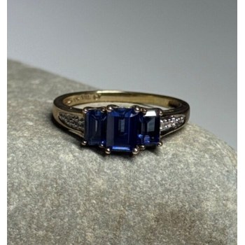 10K YELLOW GOLD SAPPHIRE & DIAMONDS RING SIZE 6