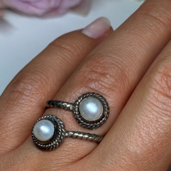 Vintage 925 Sterling Silver Pearl Ring Size 5