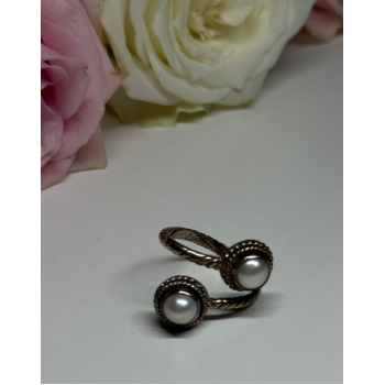 VINTAGE 925 STERLING SILVER PEARL RING  SIZE 5