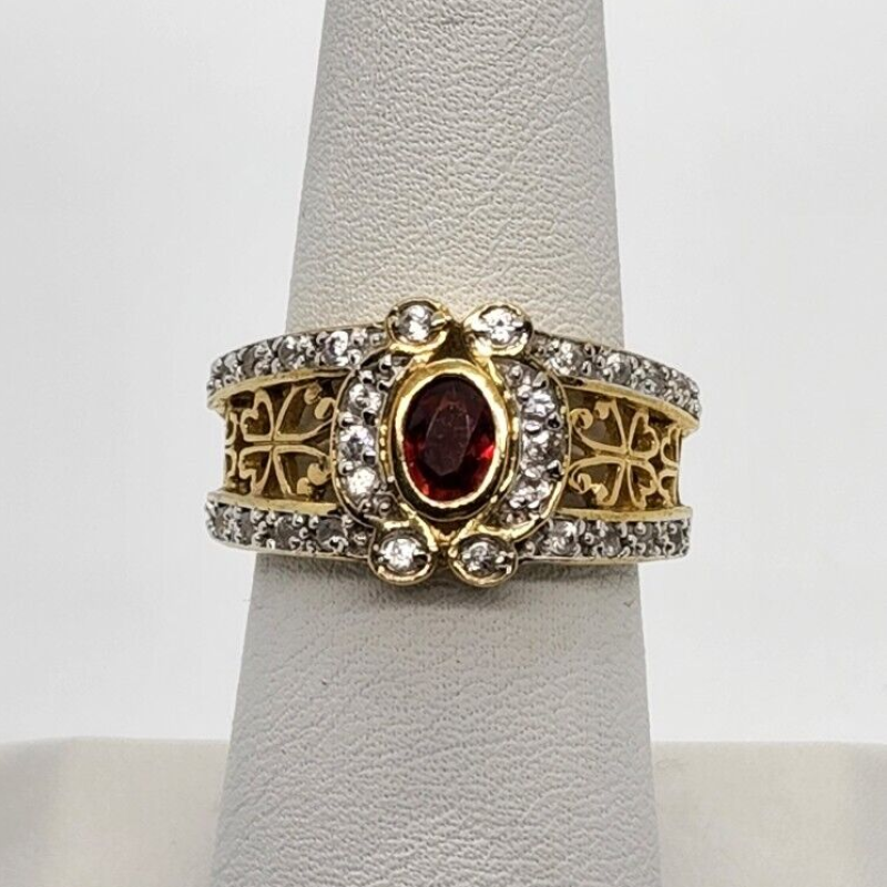 925 Sterling Silver Ruby & Quartz Ring Size 7