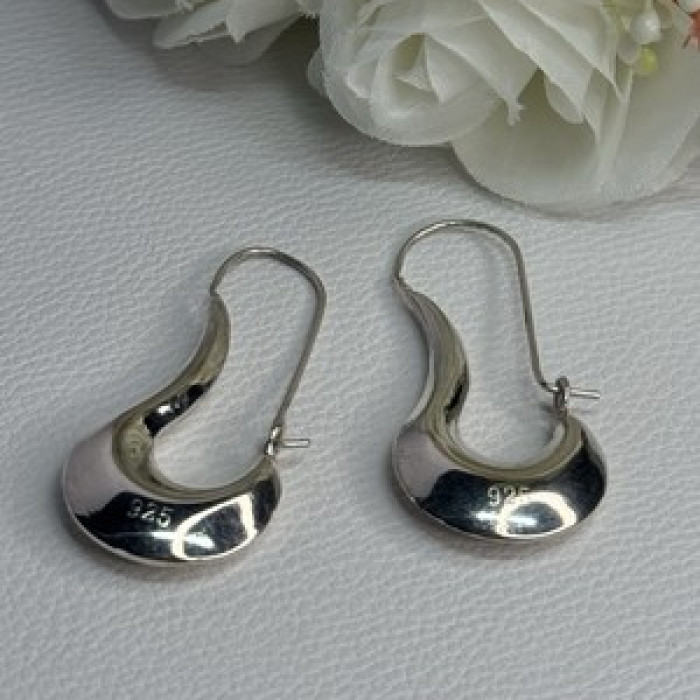 Elegant 925 Sterling Silver Earrings Length 1.90 Inch
