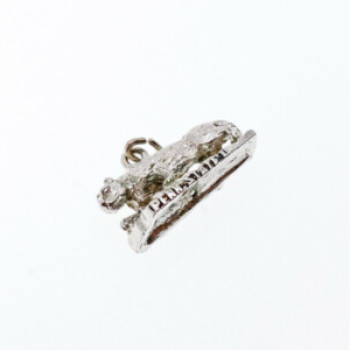 925 Sterling Silver Wolf Pendant