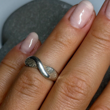925 Sterling Silver Ring Size 4.5