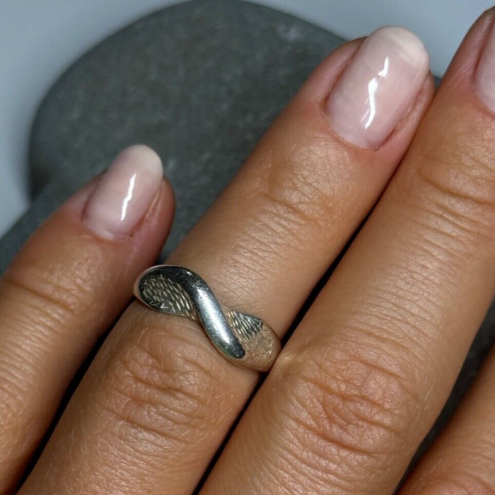 925 Sterling Silver Ring Size 4.5