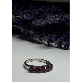 925 Sterling Silver Spinel Ring Size 7