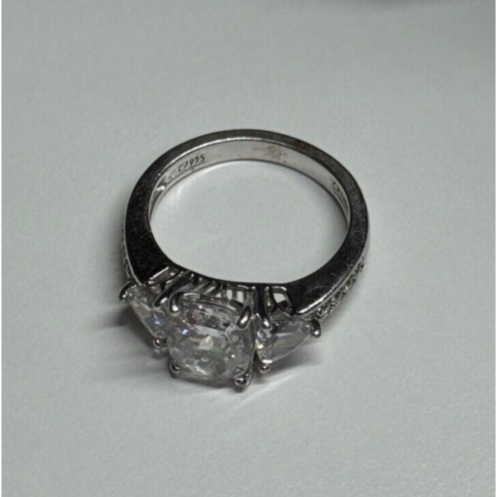 925 Sterling Silver CZ Ring Size 5.5