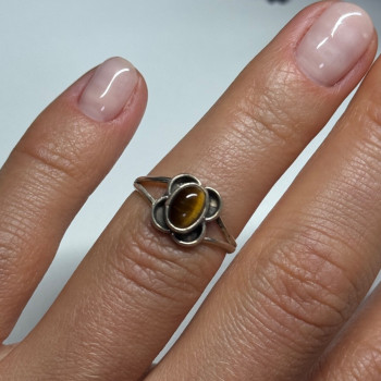 Vintage 925 Sterling Silver Amber Ring Size 5
