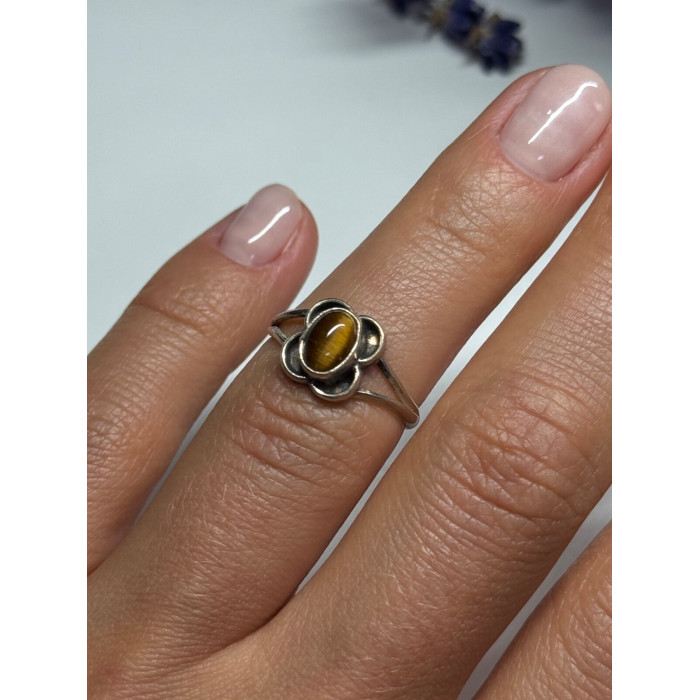 Vintage 925 Sterling Silver Amber Ring Size 5