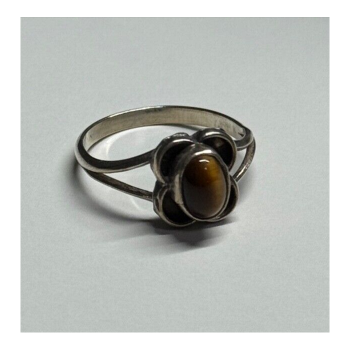 Vintage 925 Sterling Silver Amber Ring Size 5