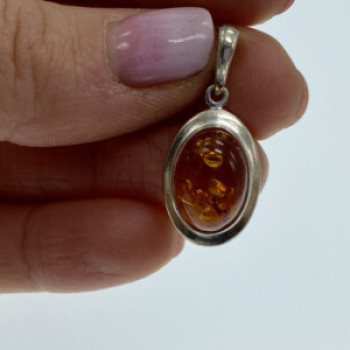 925 Sterling Silver Amber Pendant