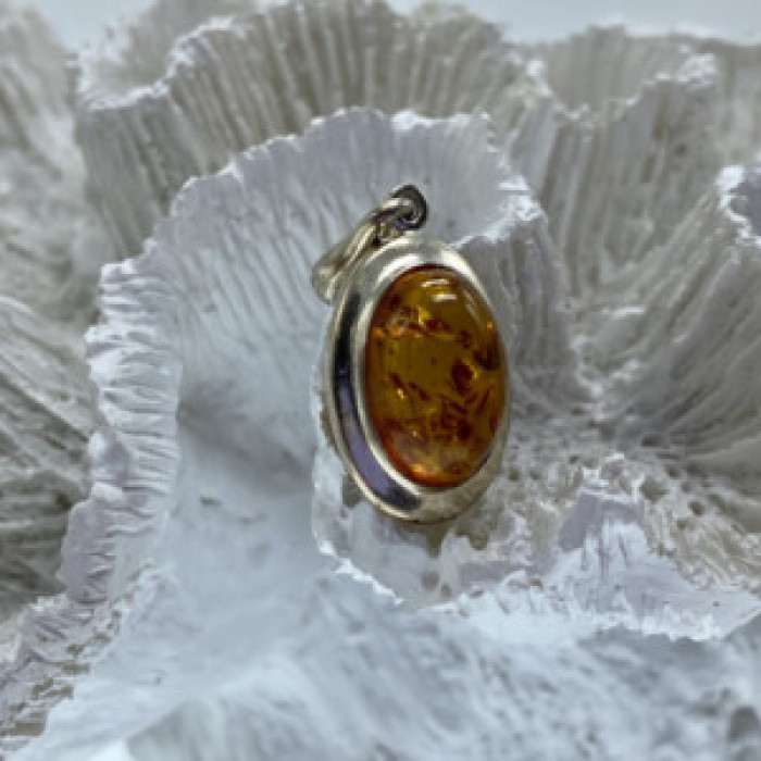 925 Sterling Silver Amber Pendant