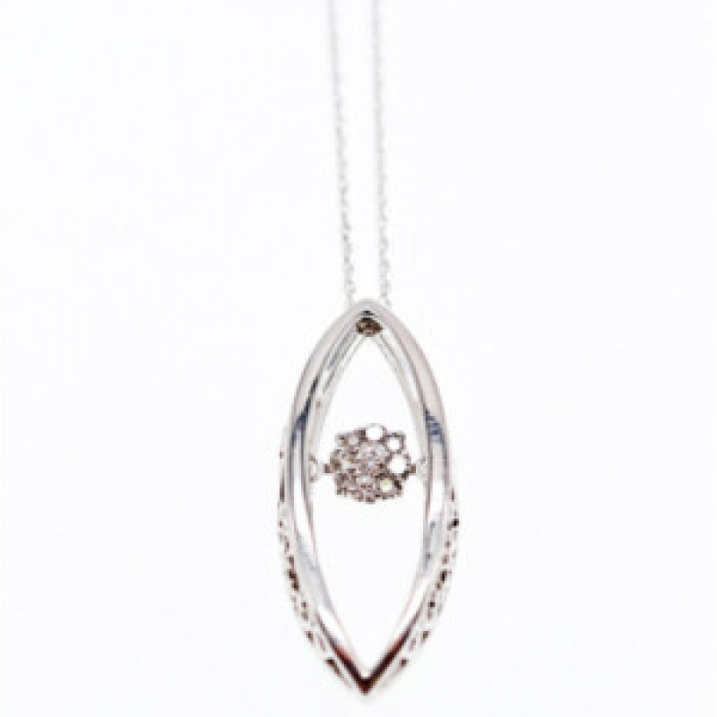 10K White Gold Diamonds Chain With Pendant