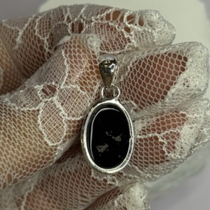 925 Sterling Silver Black Onyx Pendant Length 1.2 Inch