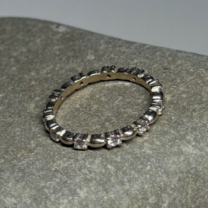 925 Sterling Silver CZ Ring Size 7