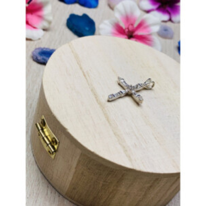 925 Sterling Silver CZ Cross Pendant