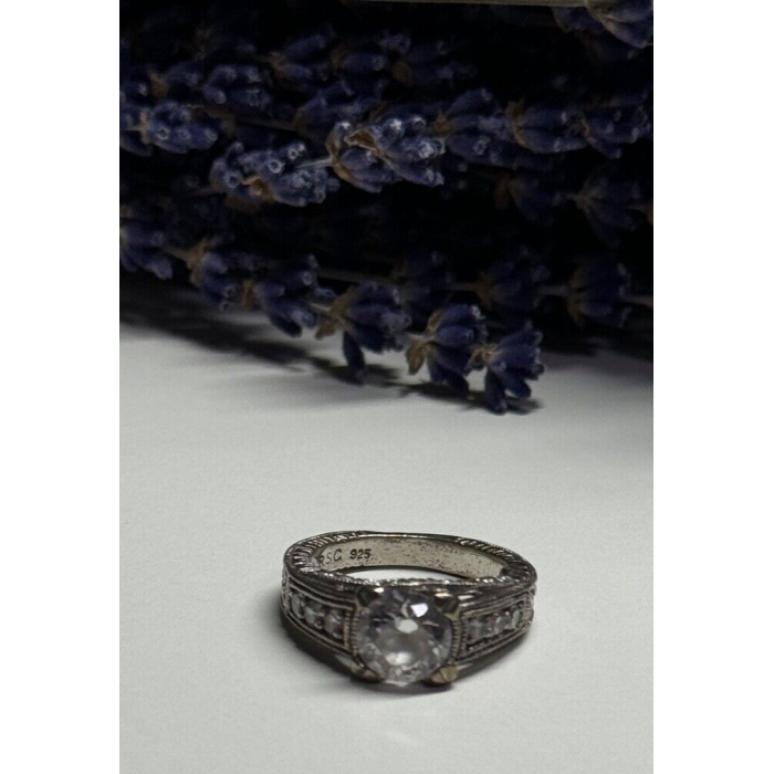 925 Sterling Silver CZ Ring Size 6
