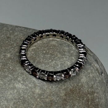 925 Sterling Silver CZ Ring Size 5.5