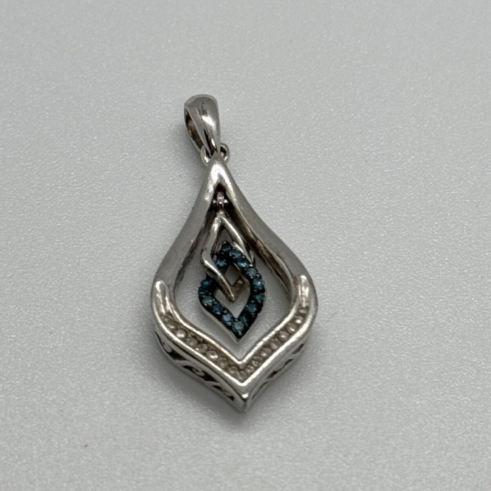925 Sterling Silver Blue & White Spinel Pendant Length 33 Mm