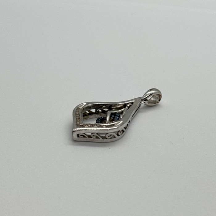 925 Sterling Silver Blue & White Spinel Pendant Length 33 Mm