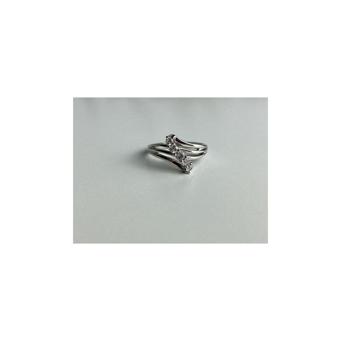 925 Sterling Silver White Topaz Ring Size 7