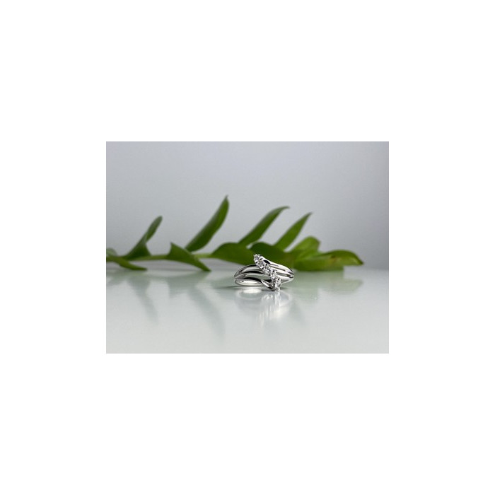 925 Sterling Silver White Topaz Ring Size 7