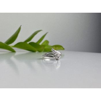 925 Sterling Silver White Topaz Ring Size 7