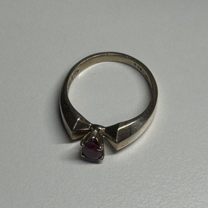 925 Sterling Silver Ruby Ring Size 6
