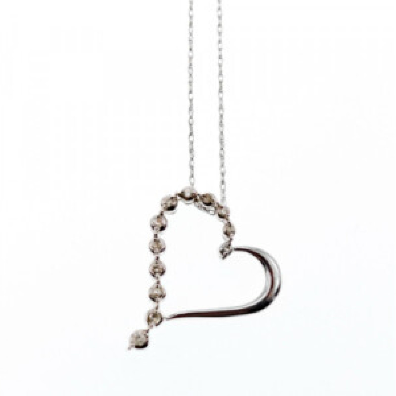 10K White Gold Diamonds Heart Chain With Pendant