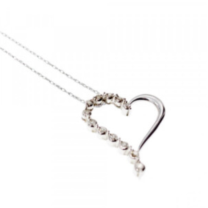 10K White Gold Diamonds Heart Chain With Pendant