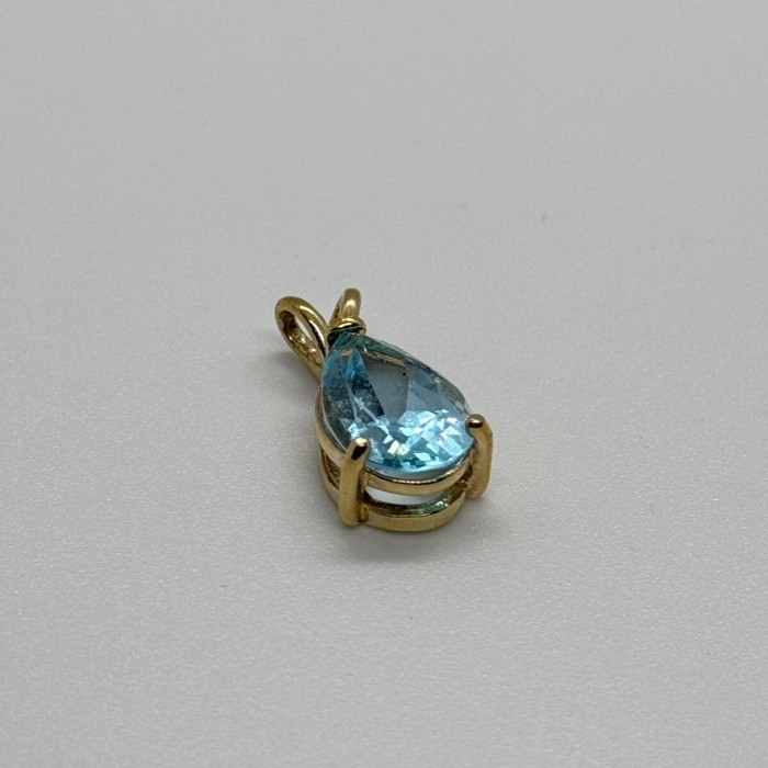 925 Sterling Silver Gold Plated Topaz Pendant Length 21 mm