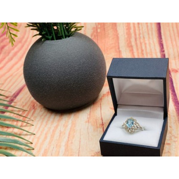 925 Sterling Silver Topaz Ring Size 6.5