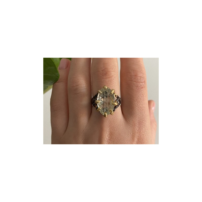 925 BLACKENED  SILVER WITH GILDING  GREEN AMETHYST & HELIODOR RING SIZE 9.75