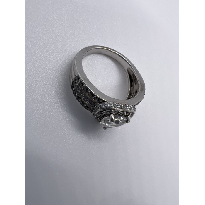925 Sterling Silver & CZ Heart Ring Size 6