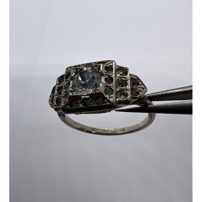 925 Sterling Silver & CZ Ring Size 7