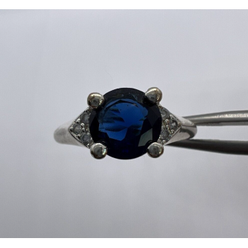 925 Sterling Silver Sapphire & Goshenite Ring Size 7