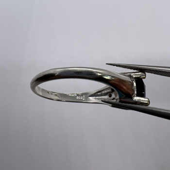 925 Sterling Silver Sapphire & Goshenite Ring – Size 7 Elegant Jewelry