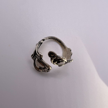 Vintage 925 Sterling Silver Ring Avon Size 7