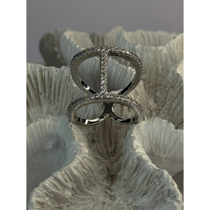 Elegant Design 925 Sterling Silver CZ Ring Size 7 & 8