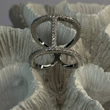 Elegant Design 925 Sterling Silver CZ Ring Size 7 & 8